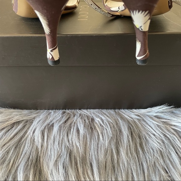 GUCCI orchid print ankle strap heels - Picture 12 of 15